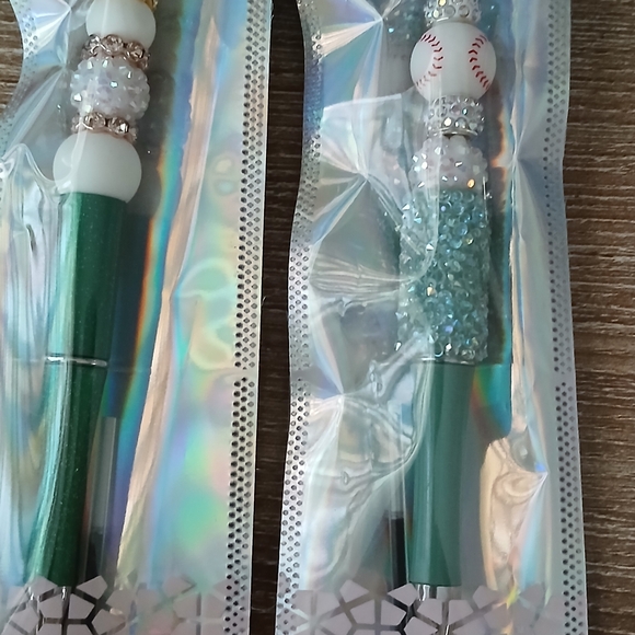 Colorful Statement Pin - Picture 5 of 15